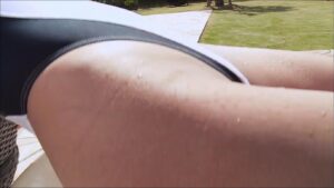 【グラドル】バランスボール中に狙い撃ちされる白ハイレグを下から😍後背位×透け【西原愛夏】