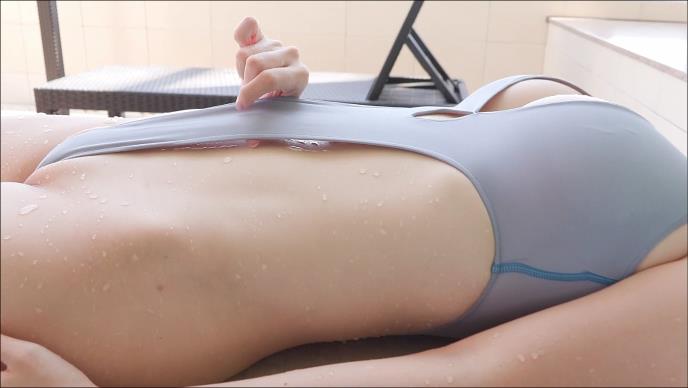 【グラドル】ハンコックみたいな美女が自分でハイレグを絞り上げて見せつけてくる😍舐め×超接写【王子妃】 – グッとくるカット2