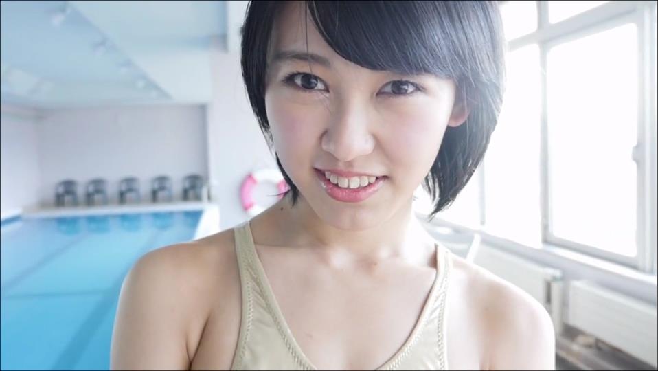 【グラドル】金の超絶ハイレグで曲芸的ストレッチにエグい鬼接写😍開脚×スリスリ【咲村良子】 – エロいカット