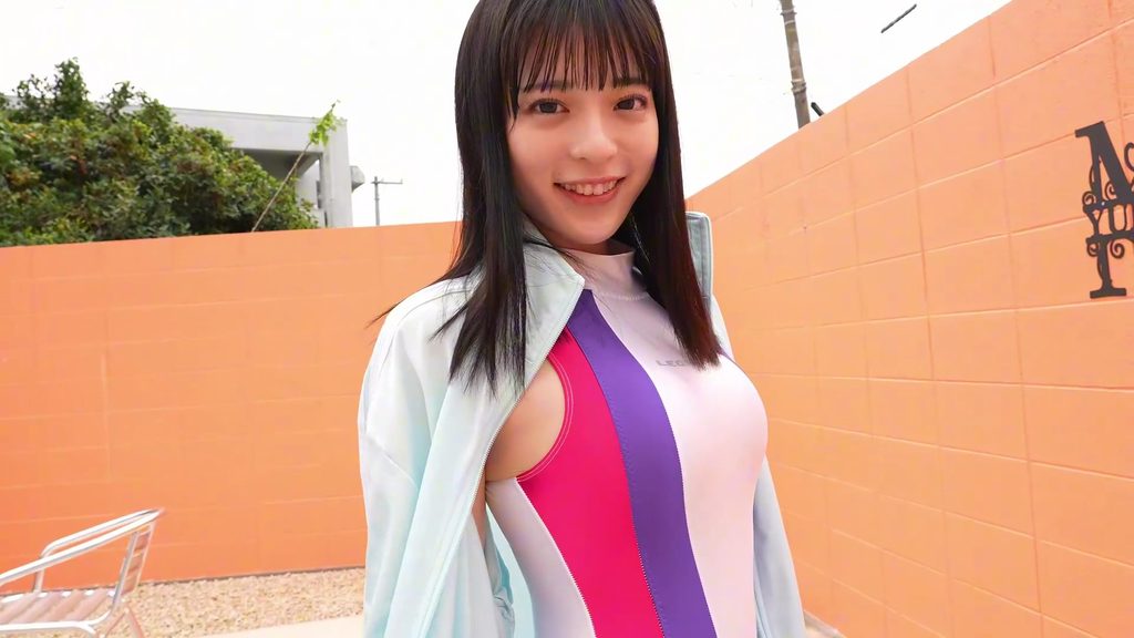【フェチ画像】元HKT48のハイレグ競泳水着をローアングル接写😍尻フェチ×スリスリ【長野雅】 – 癒やされるカット