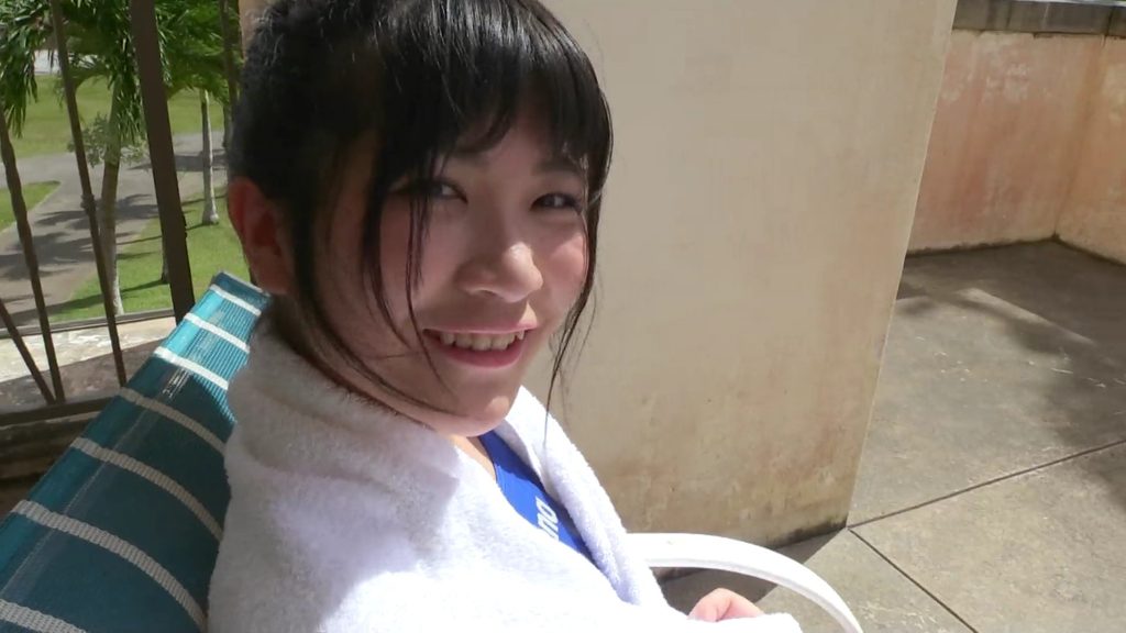 【フェチ画像】初めてのピタピタ競泳水着が眩しすぎる青春グラビア😍水中カメラ&times;ハイレグ【深沢セレナ】 &ndash; 癒やされるカット2